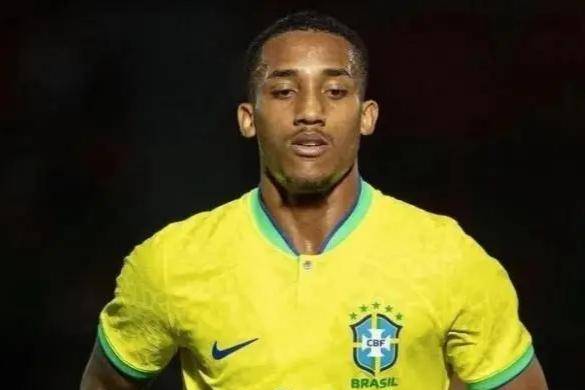 独造17球！五星巴西新大罗成球队头号功臣，美加墨世界杯夺冠？